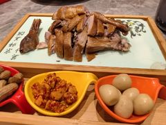 -有红鸡毛店·川菜(建设路店)