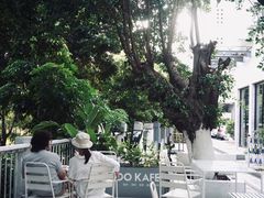 -ADO KAFE(大学城店)