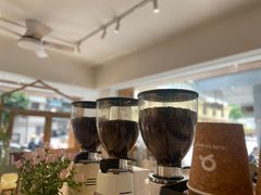 -Cafe on warm(丹霞店)