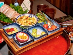 -楠小云·云南鲜菌·鲜牛自助火锅(九眼桥店)