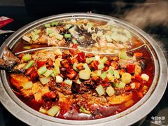 -辣尚瘾·烤鱼·新川菜(交大直营店)