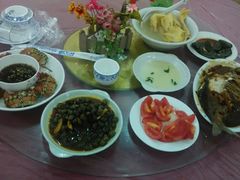 -小陆莲花蟹园农家乐(莲花岛店)