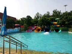 -欢乐水魔方水世界