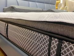 -居然之家(两江国际MALL店)