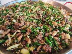 -关二兔江湖菜馆(峰景里店)