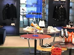 -香港ELEMENTS圆方