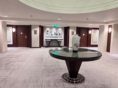 -上海波特曼丽思卡尔顿酒店