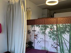 -佰推·肩颈腰·推拿理疗(湾悦城店)