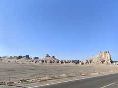 -哈密雅丹大海道景区