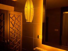 -花湖会所·高端水疗商务泡浴SPA(高新店)