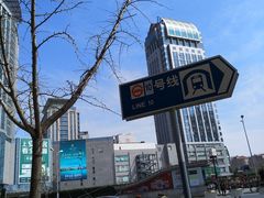 -苏宁电器广场·停车场