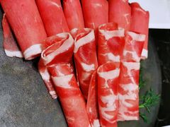 -红鼎豆捞·非遗鲍皇汤火锅(宝丰路店)