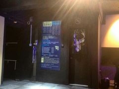 -VR间客漫虚拟现实体验馆(汉街店)