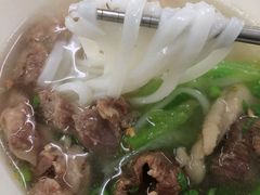 -老四家黄东明牛肉丸