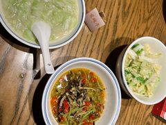 -爱碗亭·鲜炒湖南菜(壹城中心店)