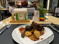 -西藏饭店·亚克·食光自助餐厅(文殊院店)