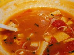 -粉小主·贵州酸汤牛肉粉(南京仙林金鹰店)