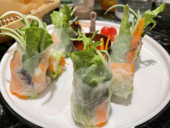 苏梅花园(银泰创意城店)-"第四次来吃苏梅花园,前菜虾条依然很开胃,.