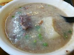 招牌牛骨粥-繁仔牛杂(石排店)