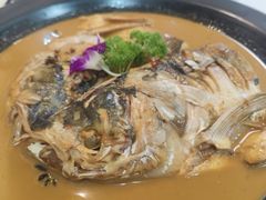 -阿三鱼头泡饼·家常菜