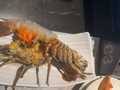 -雍容荟帝王蟹活龙虾展台自助(IFS黑金店)