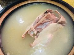 咸柠檬鸭汤-伊萨娜印尼餐馆