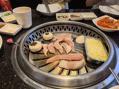 -木槿花韩式炭烤·熟成肉工坊(孙文东路店)