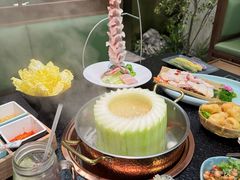 -得意咚瓜·顺德鱼生·冬瓜火锅(深圳首店)