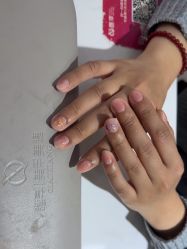 -瞧·享轻奢美甲美睫