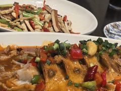 -阿峰饭店·本地土菜馆·农家土鸡煲·一品神仙鸡(报福店)