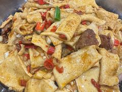 -湖南人家湘菜馆(镇江路店)