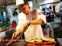 -六合夜市