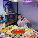 素菜1.9元‼️重庆最便宜火锅居然就在解放碑