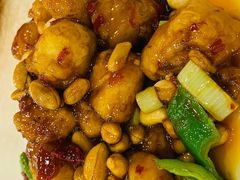 宫保鳕鱼丁-奥华餐厅·老张记(台基厂店)