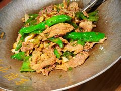 -费大厨辣椒炒肉(万家丽一店)