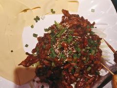 -路边边地标烧烤·川菜·小龙虾·音乐酒馆(良乡长虹店)