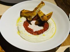 自制乳清芝士配草莓酱-Mercato莫卡多露台餐厅与酒吧(K11店)