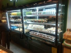 面包甜点陈列柜-新丰蛋糕(百花路总店)