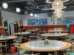 -四川小胡子海鲜(丁村万人海鲜广场店)