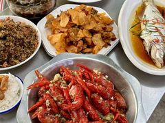 -丹水桥地锅鱼·翘嘴鲌·地方特色全鱼宴(丹江口大坝店)