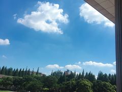 -复旦大学光华楼