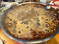 -小饕荟雅安贡椒鱼鲜馆(广福桥店)