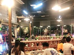 -憨铁匠老火锅(龙岗万科里店)
