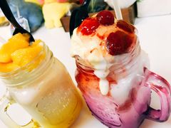 -志龙皇冠吃货椰子铺