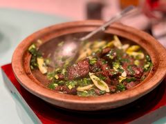 石锅焗澳洲牛肉-隆聚时令海鲜(一舟店)
