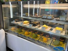 面包甜点陈列柜-猫王榴莲世家(三里屯SOHO商场店)