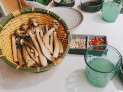 -喃喃椰·糟粕醋·椰子鸡火锅(七堡花园店)