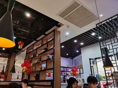 大堂-李子坝梁山鸡(北碚万达五鸡哥店)
