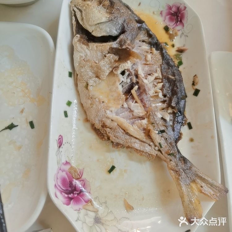 今天特意来这家店吃他们家的莲藕猪杂汤