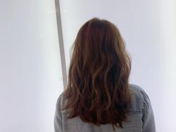 -PE SALON
